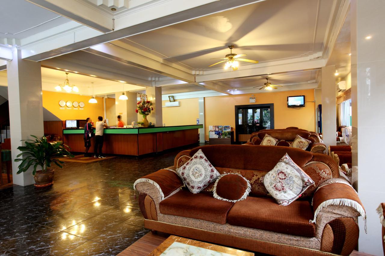 Home Pattaya Hotel Exterior photo